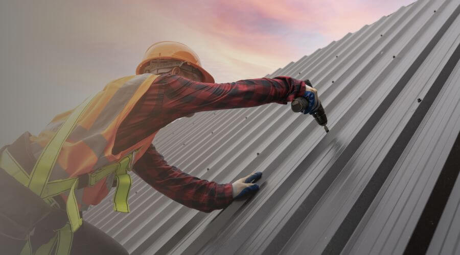 Professional gutter cleaning in Clinton, SC